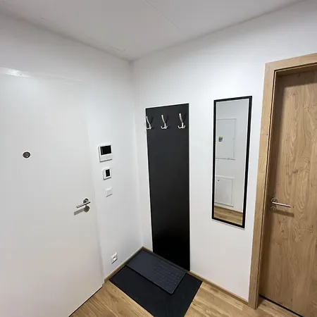 Διαμέρισμα Island Safehouse